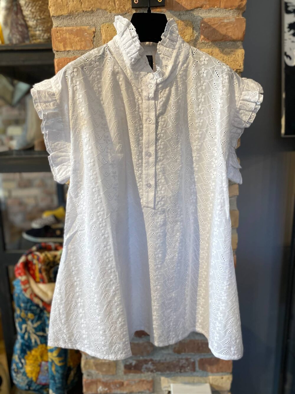 Design by Lærke Hanna Skjorte - Hvid/Broderie Anglaise