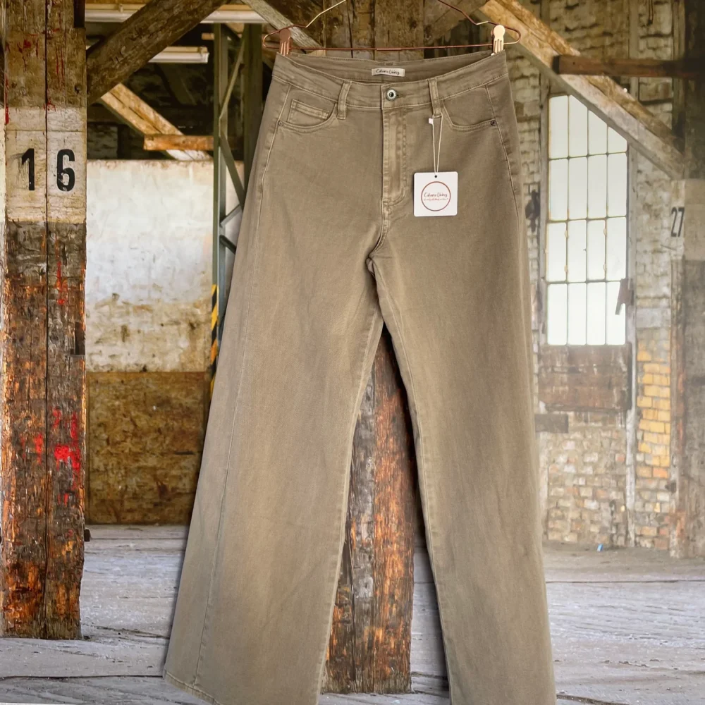 Cabana Living Color Julietta Jeans - Image 4