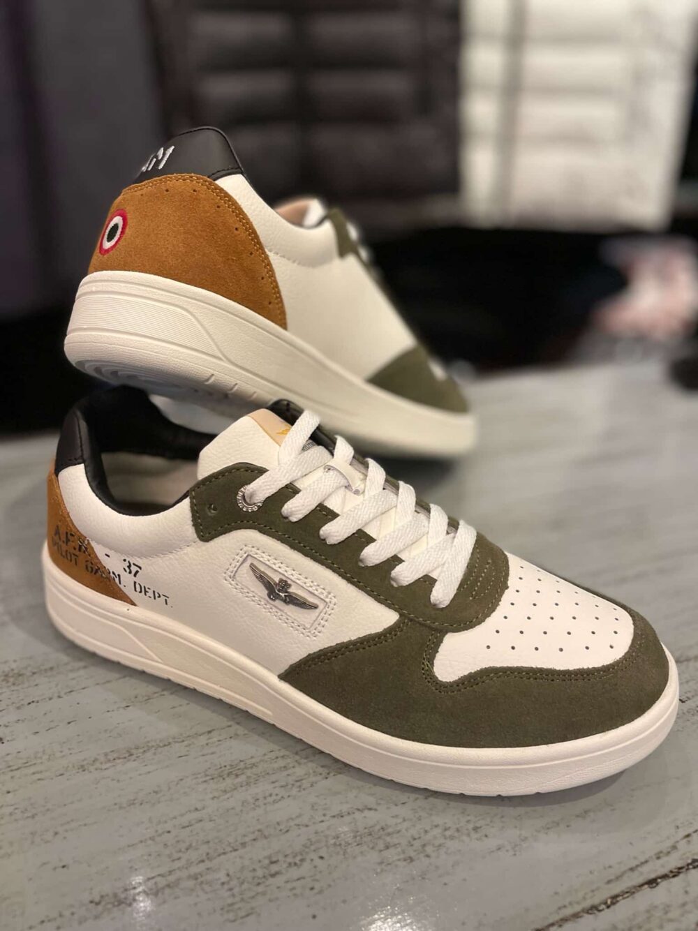 Aeronautica Militare Sneakers - Beige/Hvid