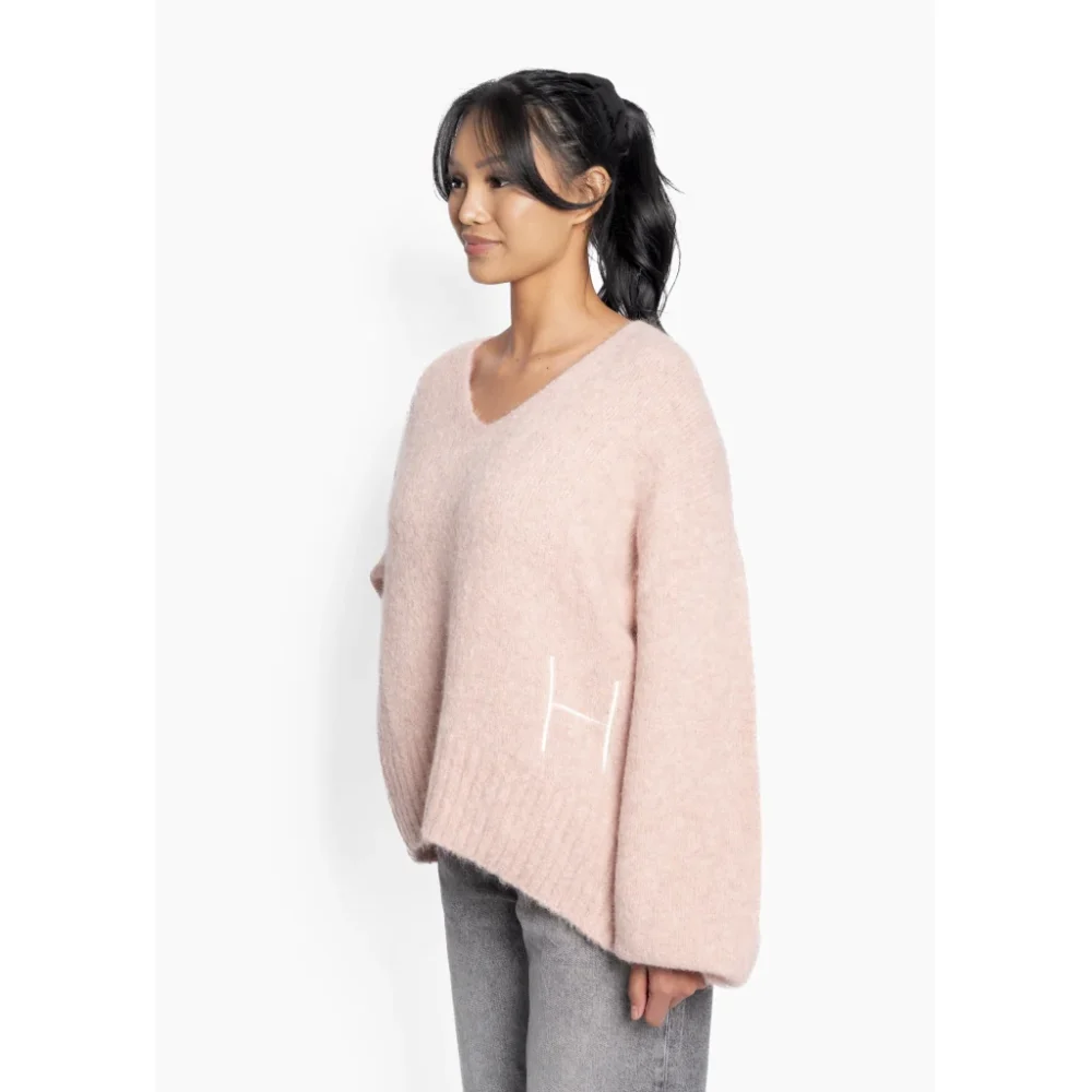 Hést Sofie V-Neck Sweater