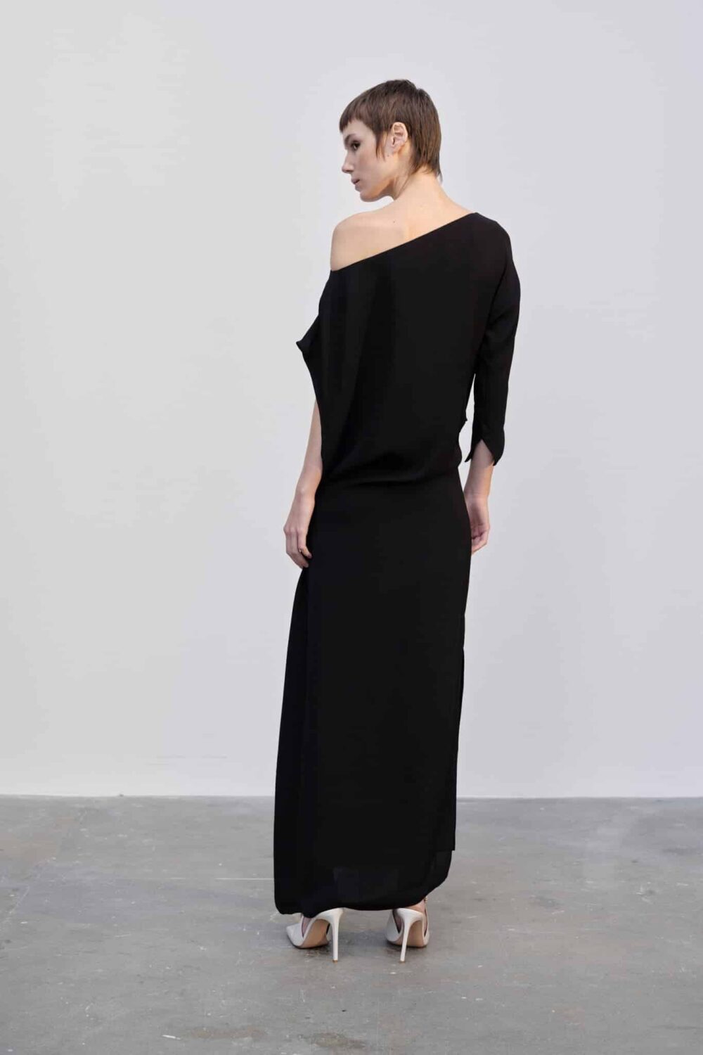 Herskind Jazz Off-shoulder Kjole - Sort - Image 3